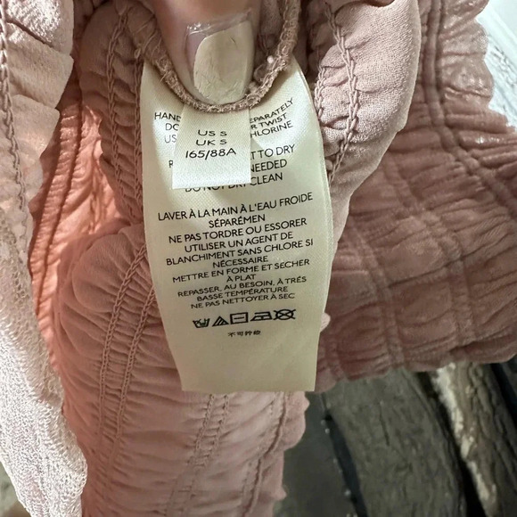 Anthropologie tie shoulder smocked bodice Swiss dot top rose color size small - Picture 4 of 6